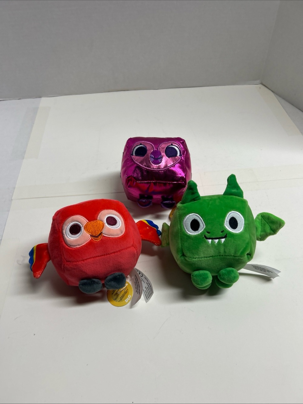 PhatMojo Pet Simulator Plush Red Parrot, Green Dragon, Dark Matter Puffin Lot